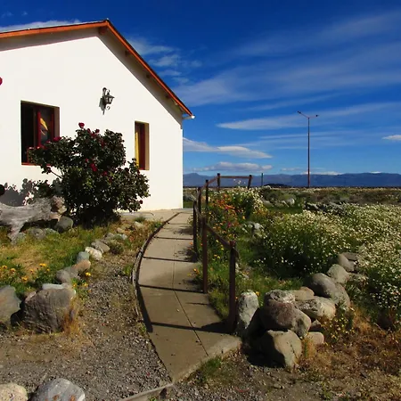 Hostel Aves del Lago-2
